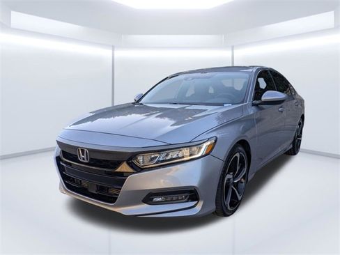 Used 2019 Honda Accord Sport image 7