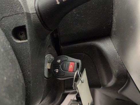 Used 2016 Nissan Versa Note SV image 43