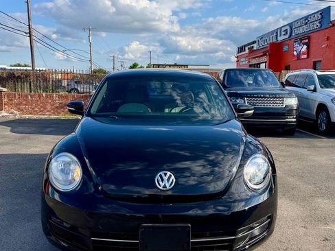 Used 2016 Volkswagen Beetle 1.8T S FWD image 5