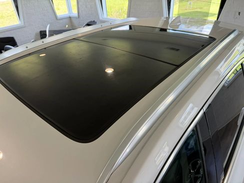 Used 2020 Cadillac XT4 Premium Luxury FWD image 6