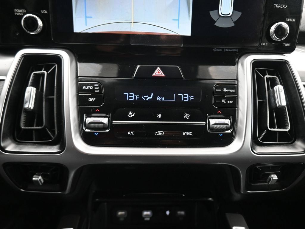 Used 2023 Kia Sorento S FWD image 22