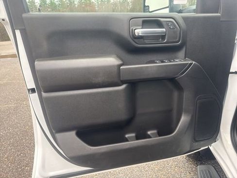 Used 2025 Chevrolet Silverado 2500 Custom w/ Snow Plow Prep/Camper Package image 9