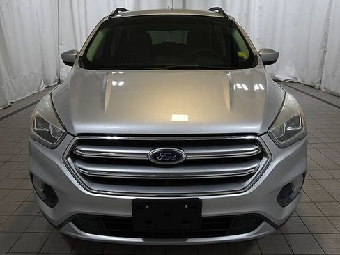 Used 2017 Ford Escape SE w/ Equipment Group 201A AWD/4WD image 16
