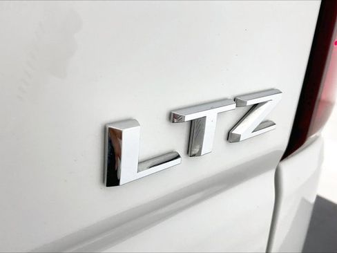 Used 2022 Chevrolet Silverado 1500 LTZ image 7