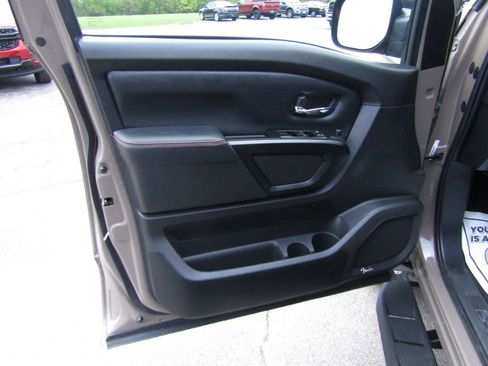 Used 2024 Nissan Titan PRO-4X w/ Pro-4x Utility Package image 12