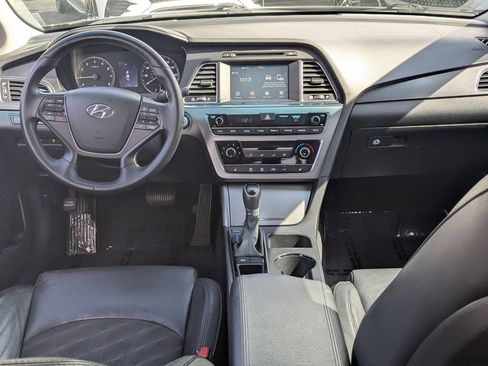 Used 2017 Hyundai Sonata Sport w/ Value Edition Package 02 image 3