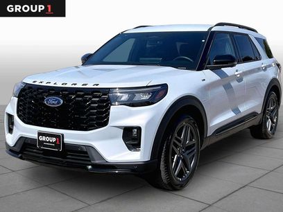 Used 2026 Ford Explorer ST-Line w/ ST-Line Street Pack