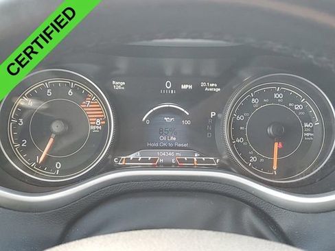 Used 2017 Jeep Cherokee Trailhawk w/ Comfort & Convenience Group AWD/4WD image 13