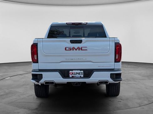 New 2026 GMC Sierra 1500 Denali w/ Denali Reserve Package AWD/4WD image 10