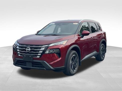 Certified 2024 Nissan Rogue SV w/ SV Premium Package AWD/4WD image 2