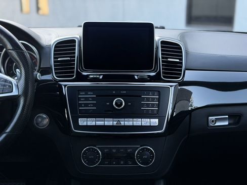 Used 2016 Mercedes-Benz GLE 63 AMG S image 29