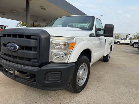Used 2014 Ford F250 XL image 9