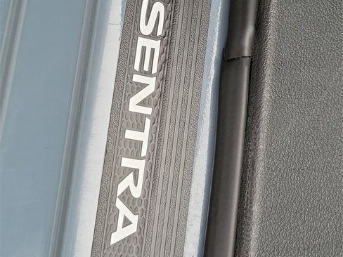 Used 2024 Nissan Sentra SV image 16