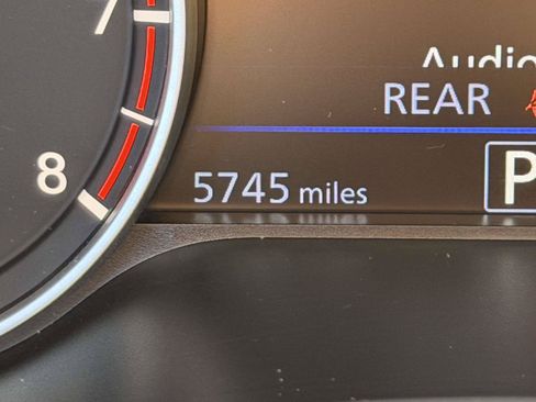 Used 2023 Nissan Altima 2.5 SV FWD image 23