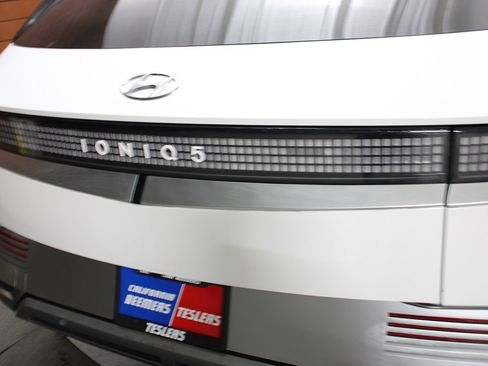 Used 2024 Hyundai Ioniq 5 Limited image 15