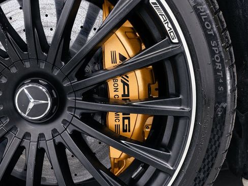 Used 2025 Mercedes-Benz S 63 AMG S image 39