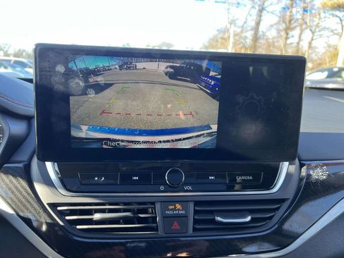 Used 2023 Nissan Altima 2.5 SR w/ SR Premium Package image 28