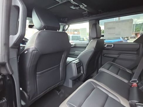 New 2026 Ford Bronco Outer Banks w/ Sasquatch Package AWD/4WD image 19
