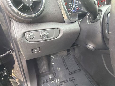 Certified 2022 Chevrolet Blazer Premier w/ Enhanced Convenience Package image 23