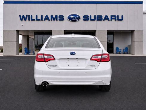 Used 2017 Subaru Legacy 2.5i Limited AWD/4WD image 7