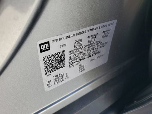 Used 2025 Chevrolet Equinox LT w/ Safety and Technology Package FWD image 28