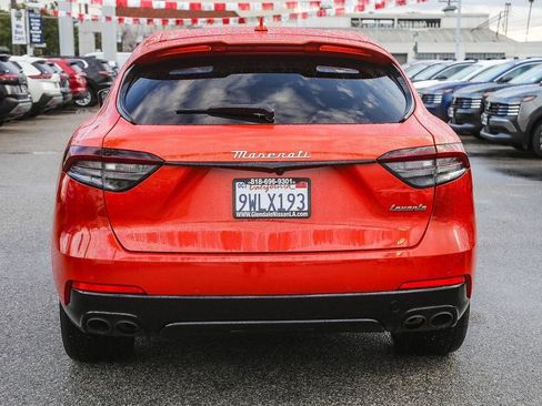 Used 2023 Maserati Levante F Tributo image 7