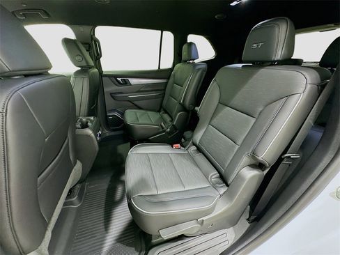 New 2026 Buick Enclave Sport Touring w/ Power Package image 25