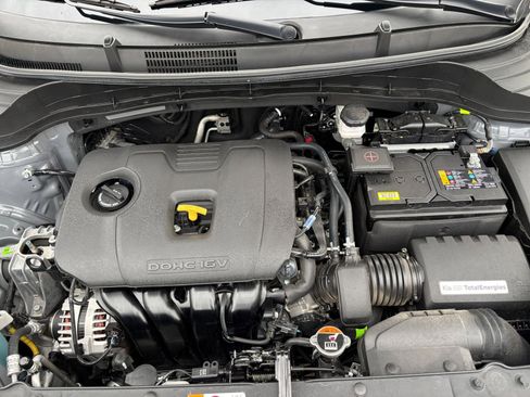 Used 2025 Kia Soul LX w/ LX Technology Package image 30