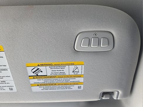 Certified 2025 Lincoln Navigator Reserve AWD/4WD image 19