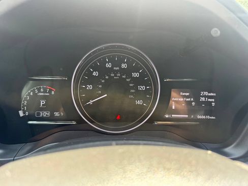 Used 2019 Honda HR-V EX-L image 22