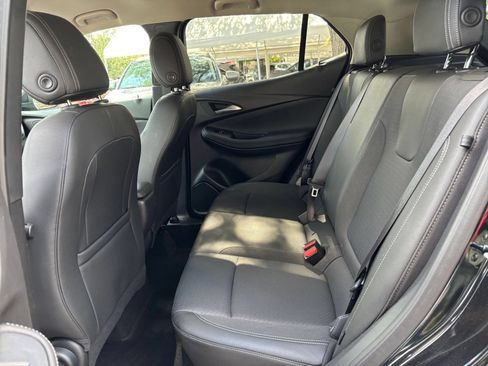 Used 2025 Buick Encore GX Preferred FWD image 70