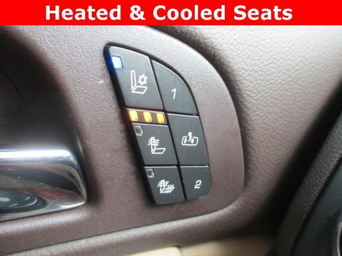 Used 2014 GMC Sierra 2500 Denali w/ Suspension Package, Off-Road image 17