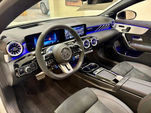 New 2026 Mercedes-Benz CLA 35 AMG 4MATIC image 7
