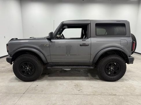 Used 2023 Ford Bronco Wildtrak image 8