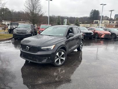 Used 2026 Volvo XC40 B5 Plus w/ Protection Package Premier