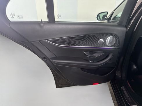 Used 2021 Mercedes-Benz E 450 4MATIC Sedan image 26