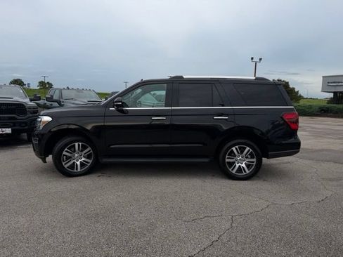 Used 2024 Ford Expedition Limited AWD/4WD image 11