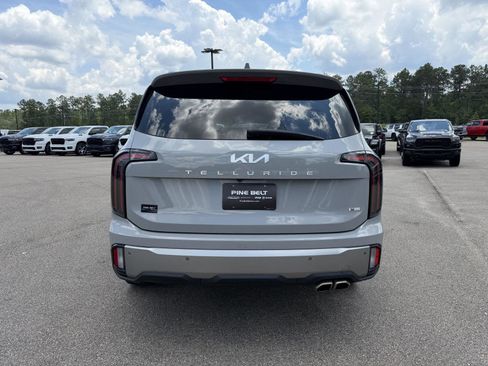 Used 2023 Kia Telluride SX X-Line AWD/4WD image 5