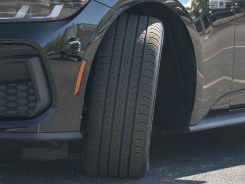Used 2024 Ford Mustang GT RWD image 37