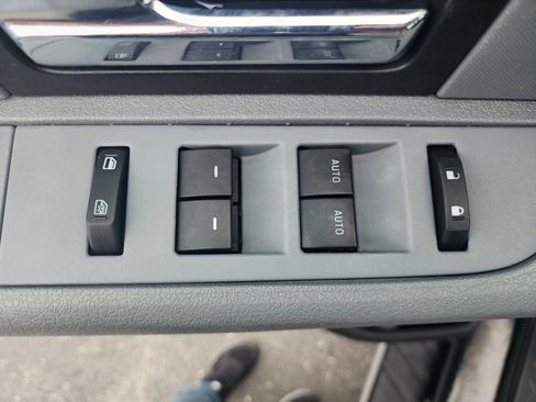 Used 2014 Ford F150 XLT w/ Equipment Group 302A Luxury image 18