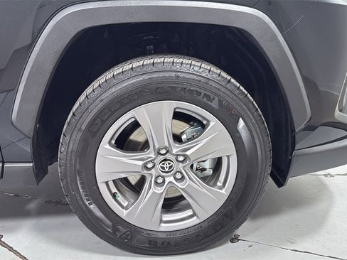 Certified 2025 Toyota RAV4 LE image 21