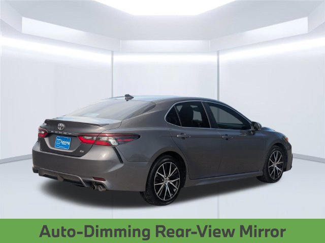 Used 2024 Toyota Camry SE w/ Convenience Package FWD image 6