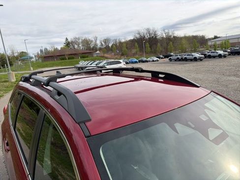 Used 2023 Subaru Ascent Premium w/ Convenience Package image 8