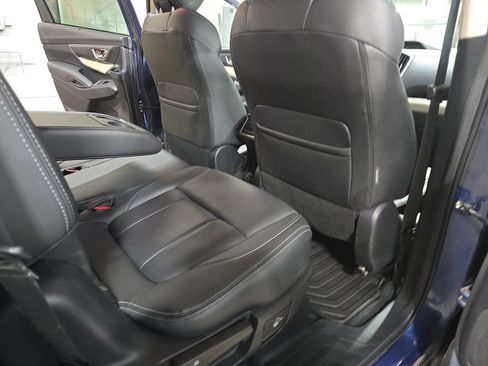Used 2020 Subaru Ascent Limited w/ Popular Package #3 AWD/4WD image 12