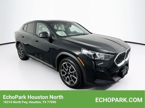 Used 2026 BMW X2 xDrive28i AWD/4WD image 1