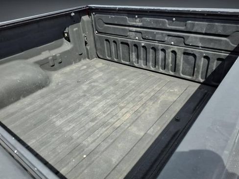 Used 2021 Toyota Tundra SR5 AWD/4WD image 17