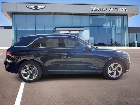 Used 2026 Genesis GV70 2.5T Advanced image 9