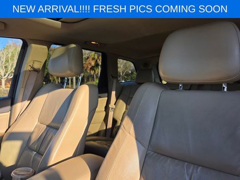 Used 2014 Jeep Grand Cherokee Limited image 10