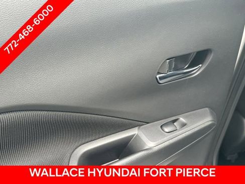 Used 2021 Nissan Kicks SV FWD image 15