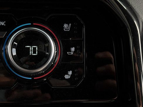 Used 2024 GMC Sierra 3500 AT4 w/ AT4 Premium Plus Package image 27